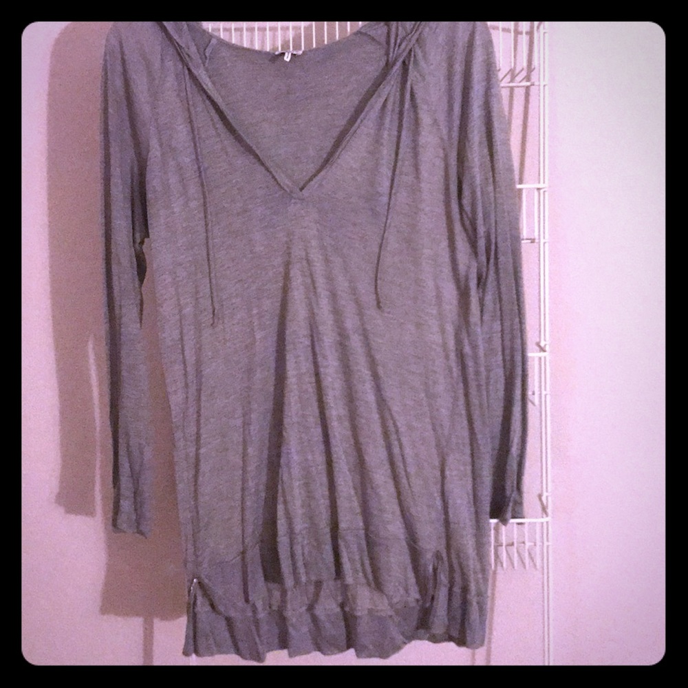 Splendid hooded top.